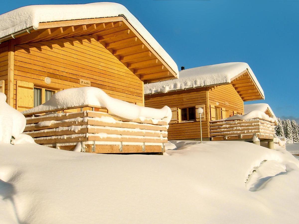 Holiday Home Komfort Aclas Maiensaess Resort-1 By Interhome Holiday home Urmein